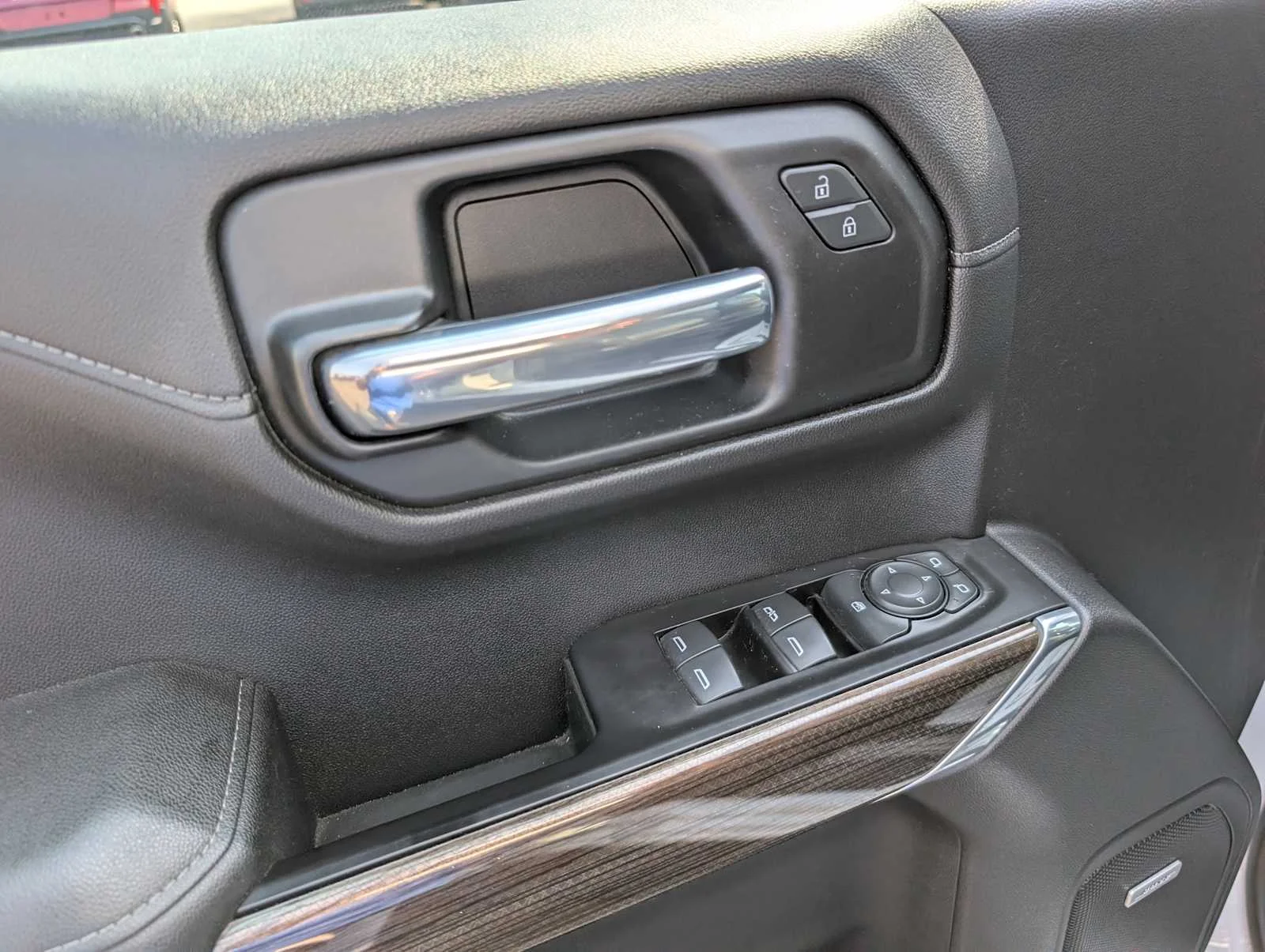 Used 2020 Summit White Chevrolet LT Trail Boss image 37