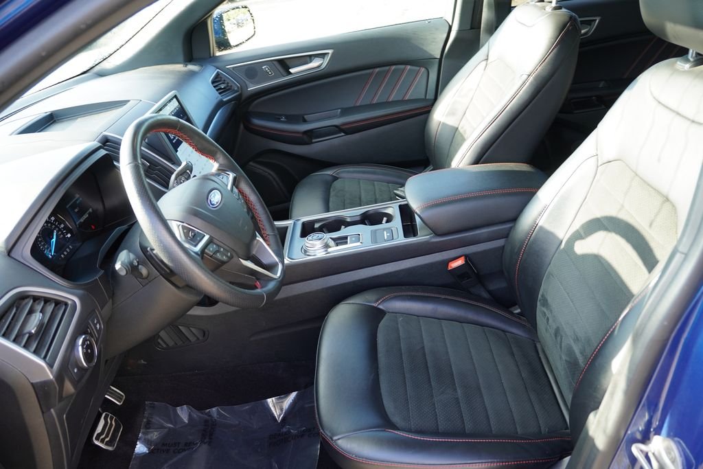 Used 2023 Atlas Blue Metallic Ford ST Line image 16