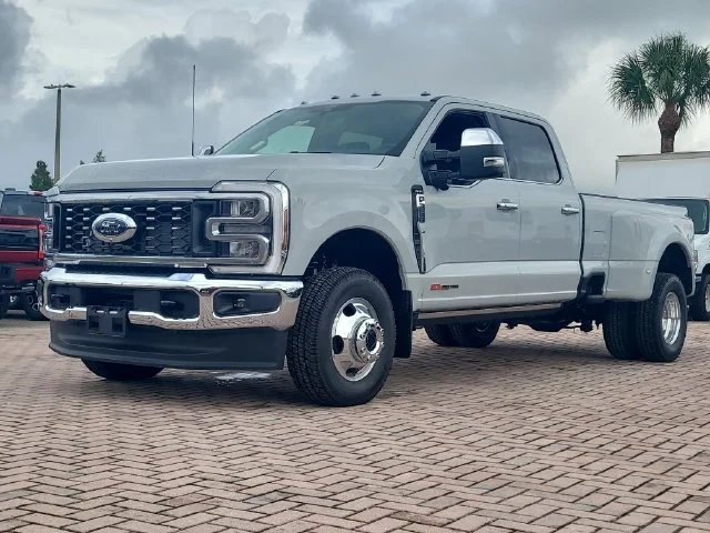 New 2026 Avalanche Ford Lariat image 33
