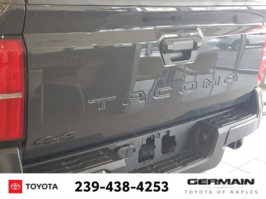 2026 Toyota Tacoma SR5 - Photo 15