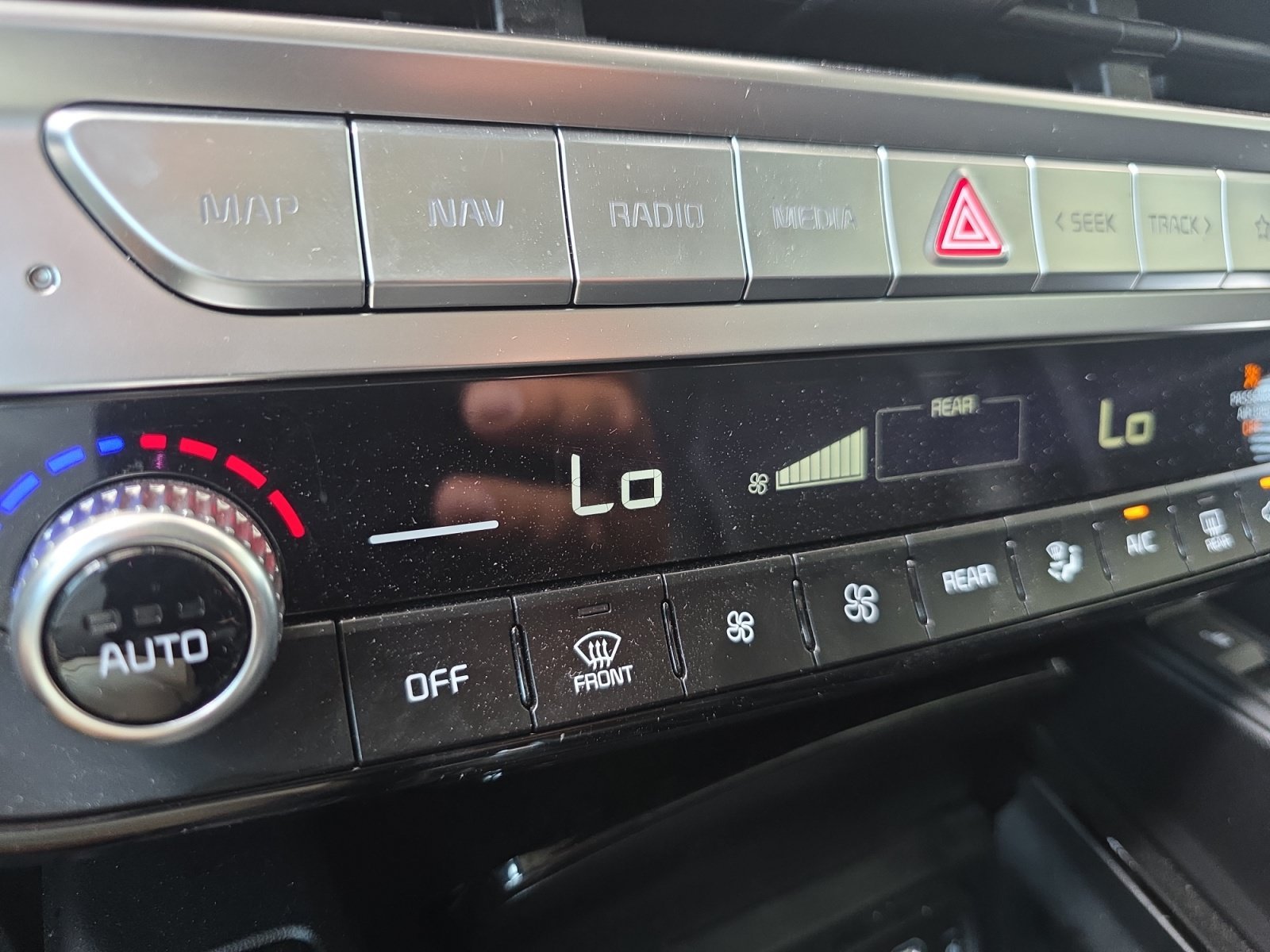 Certified Used 2025 Dark Moss Kia S image 15
