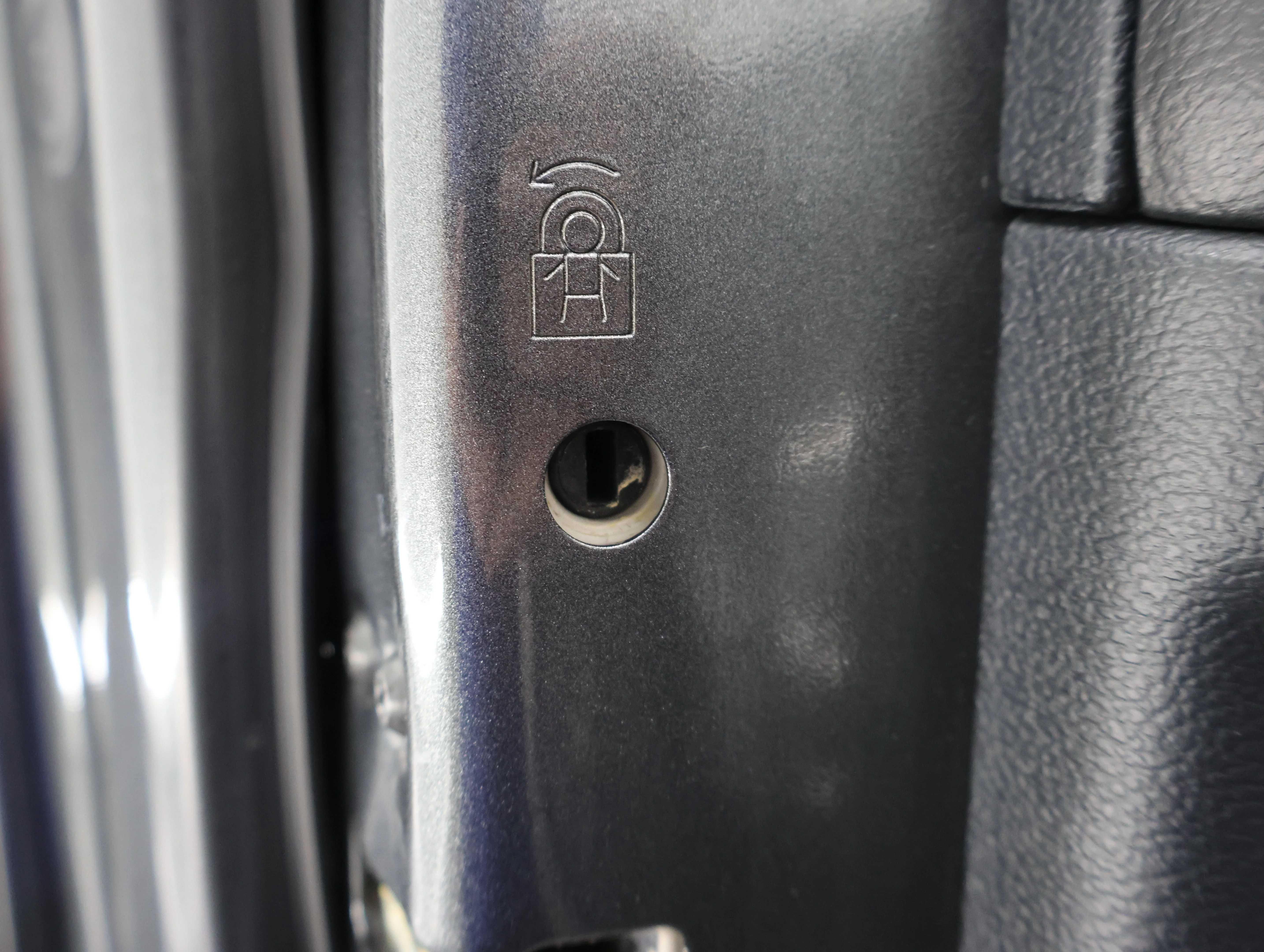 Used 2019 Magnetic Metallic Ford Raptor image 40