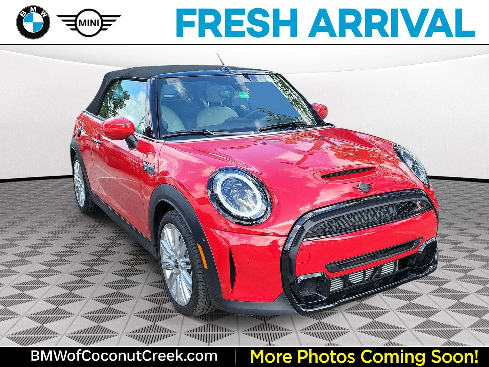 2023 MINI Hardtop Cooper S's photo