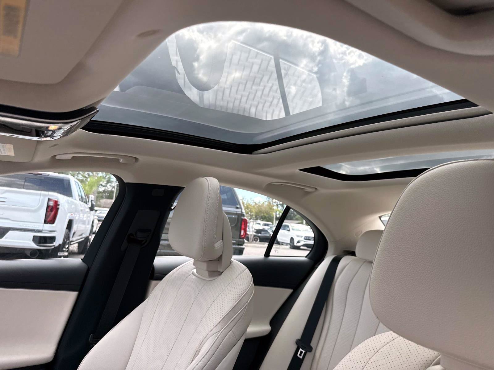 New 2027 Polar White Mercedes-Benz E 450 4MATIC® Sedan image 22