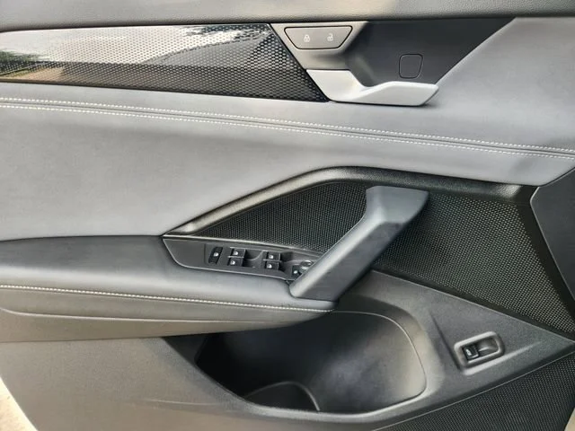 car-gallery-26