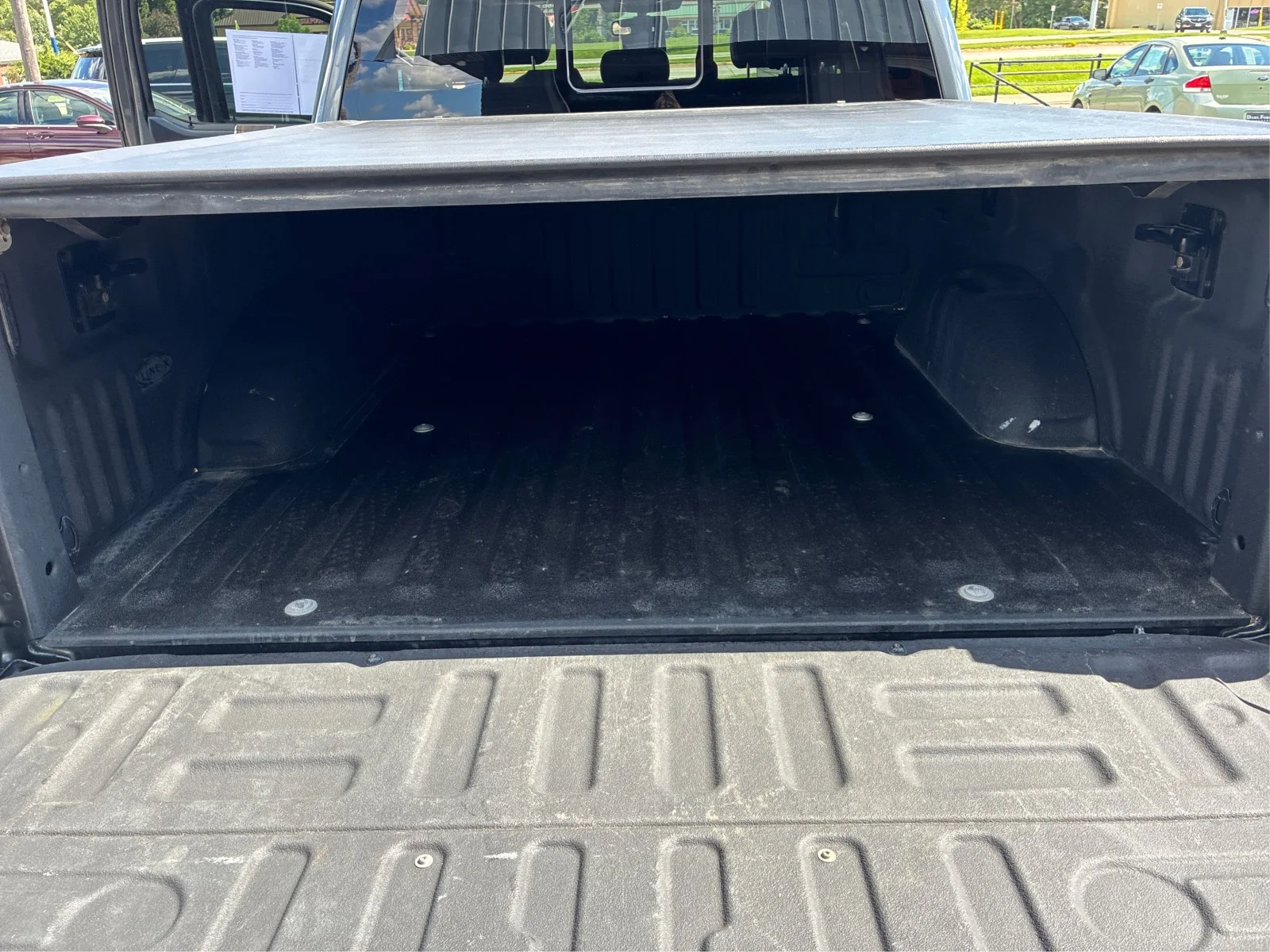 Certified Used 2019 Magnetic Metallic Ford LARIAT image 12