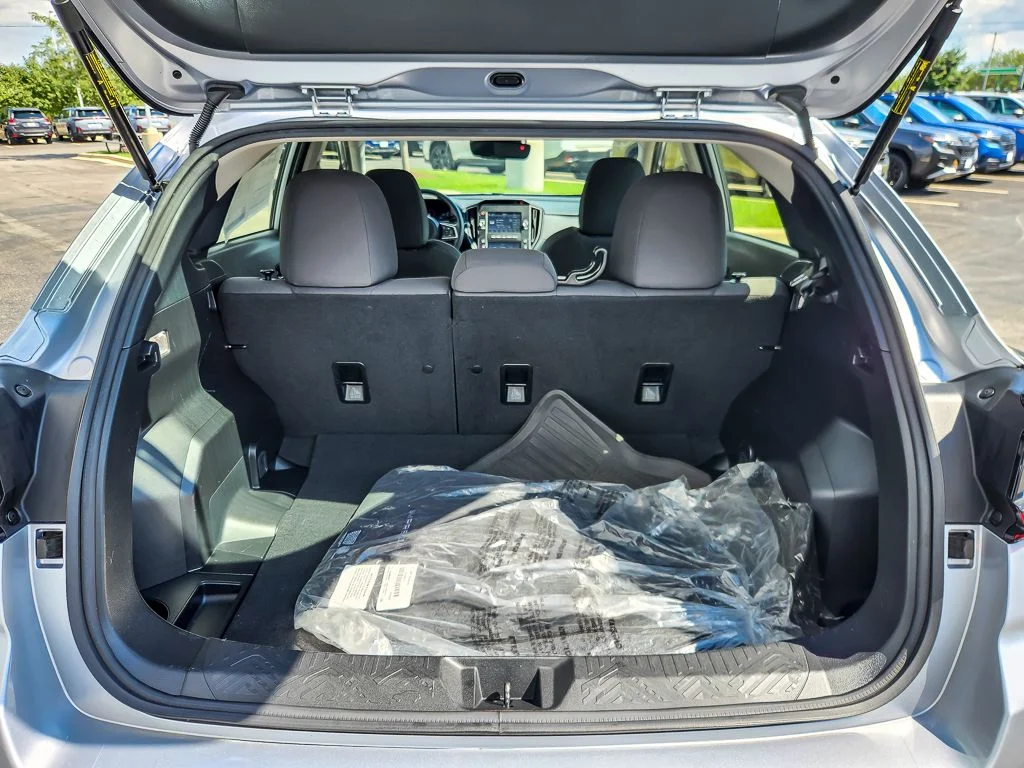 Used 2024 Silver Subaru Base image 17