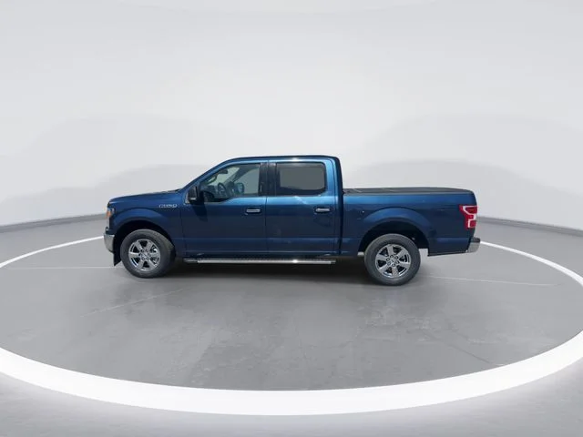 Used 2019 Blue Ford XLT image 4