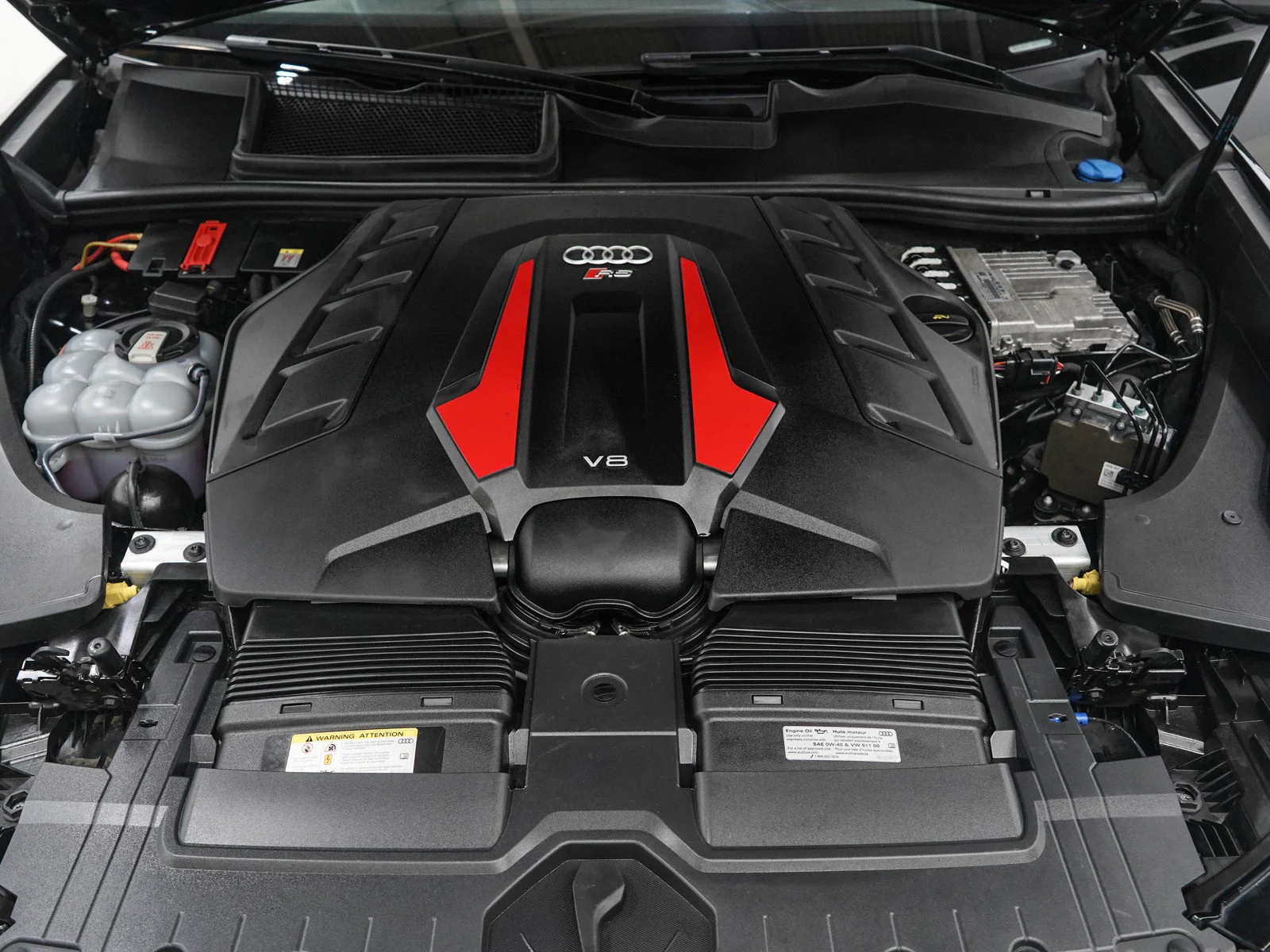 Used 2021 Night Black Audi 4.0T image 34