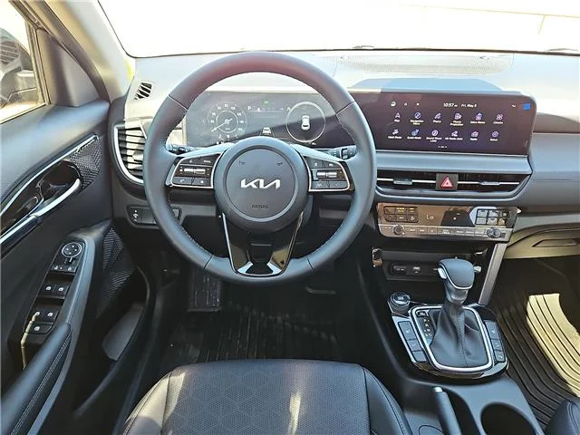 New 2026 Fusion Black KIA EX Front-Wheel Drive image 8