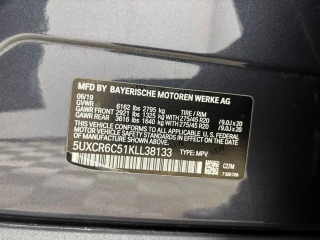 Used 2019 Gray BMW xDrive40i image 25