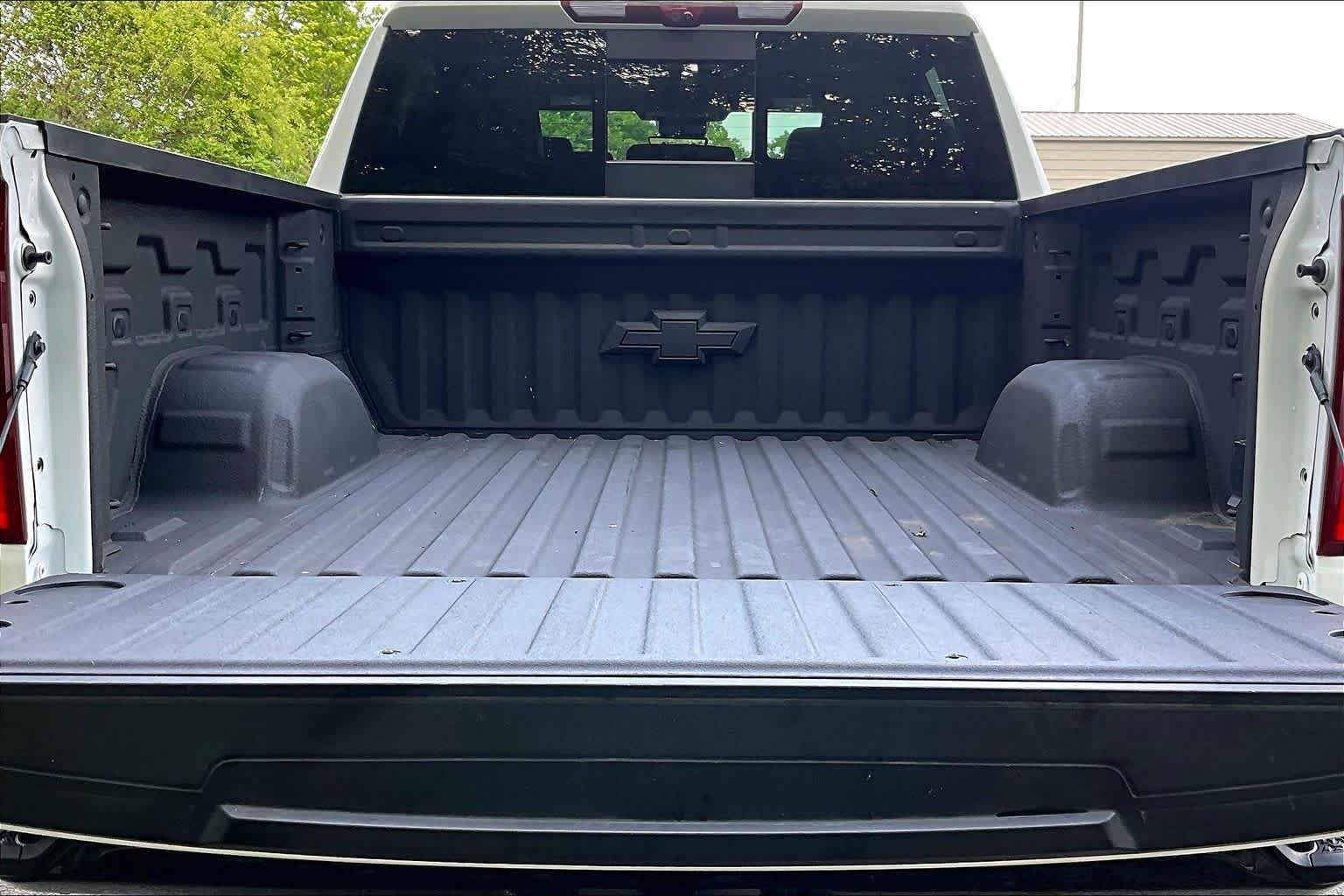 2025 Chevrolet Silverado 1500 ZR2 - Photo 30