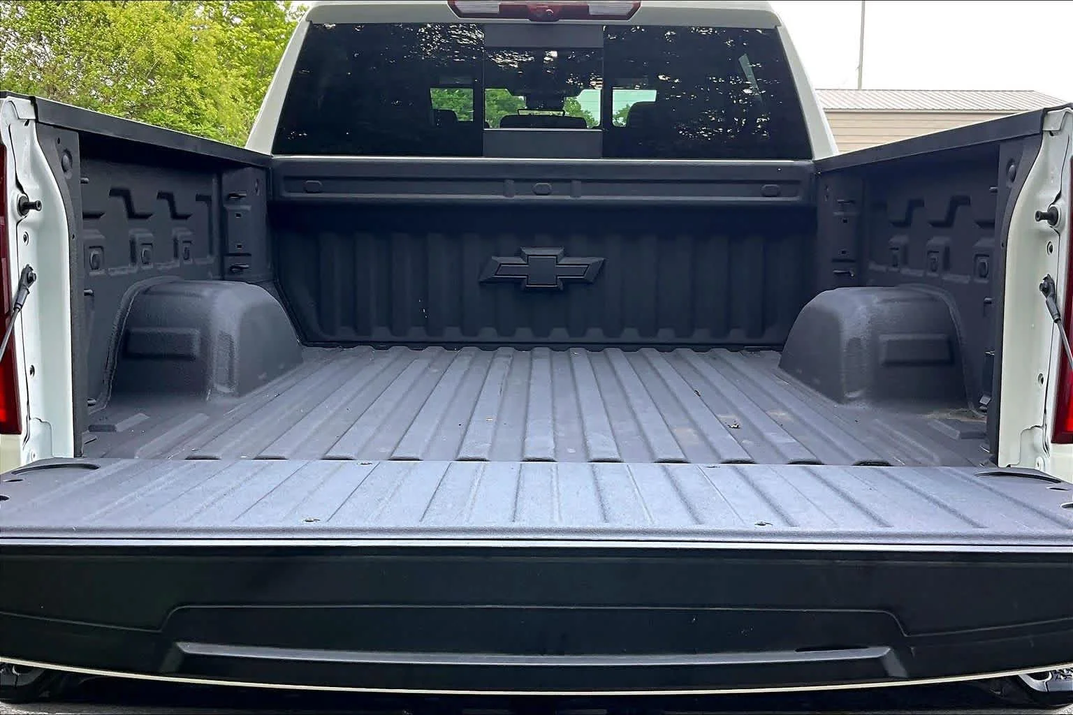 2025 Chevrolet Silverado 1500 ZR2 - Photo 30