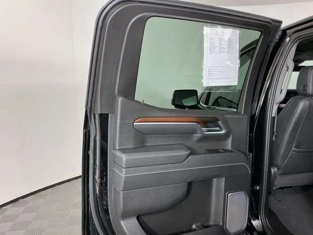 Used 2025 Black GMC Denali image 30