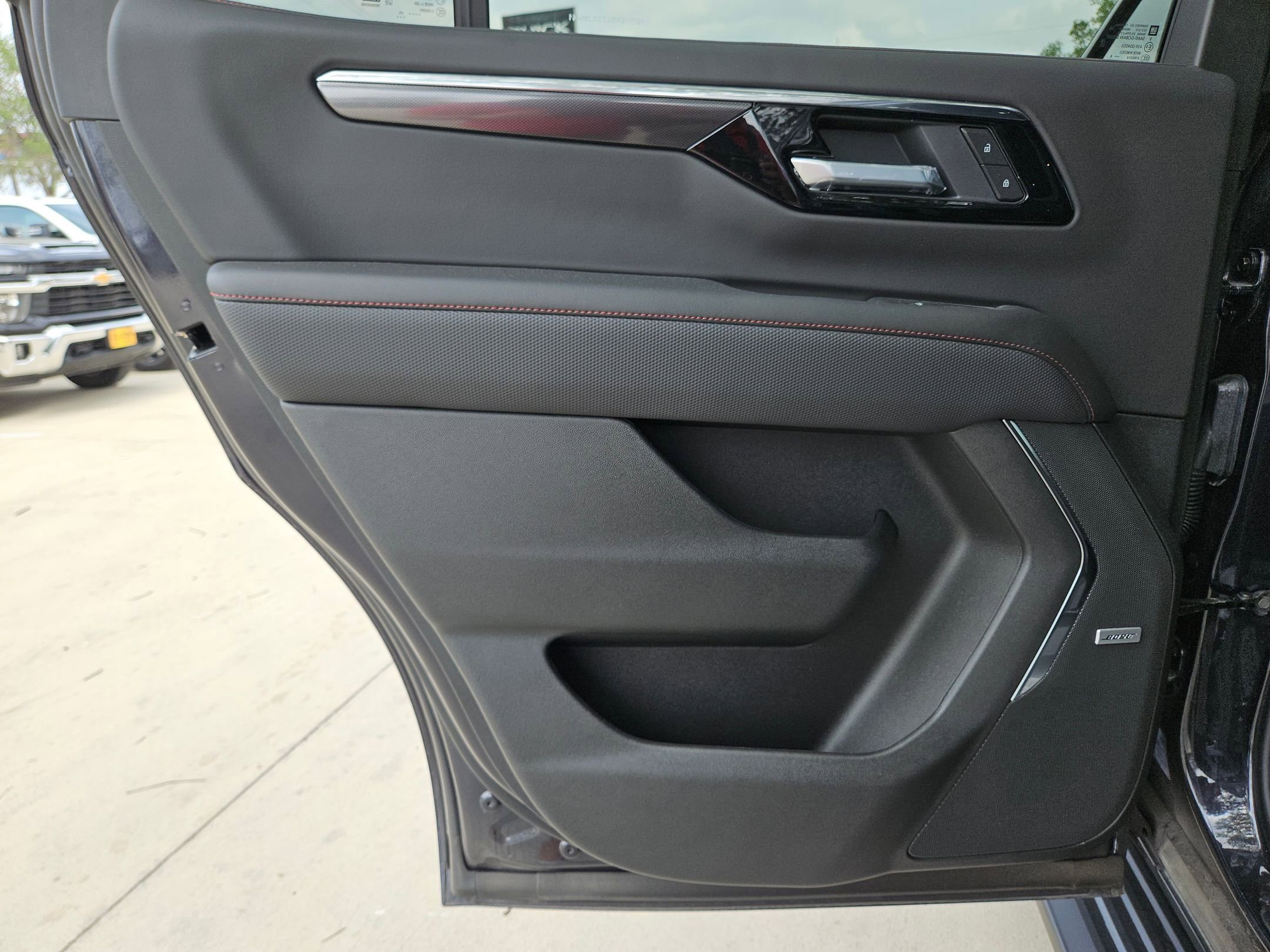 2025 Chevrolet Tahoe RST - Photo 16
