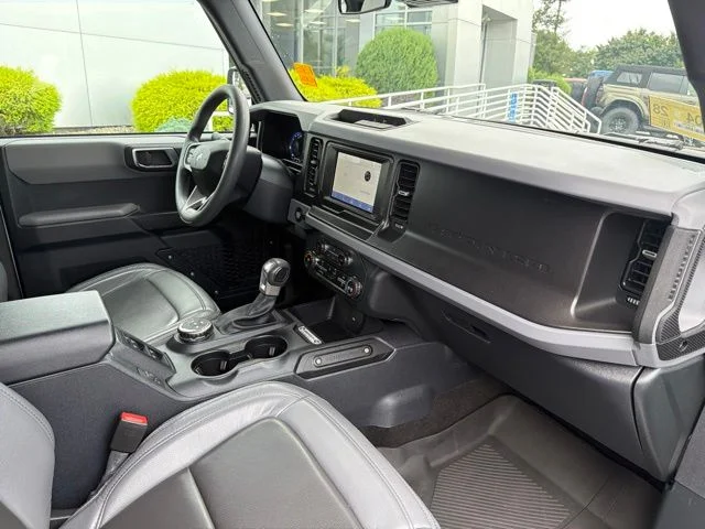 Used 2023 Silver Ford Base image 10