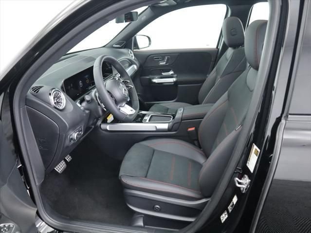 2026 Mercedes-Benz GLB AMG GLB 35 - Photo 20