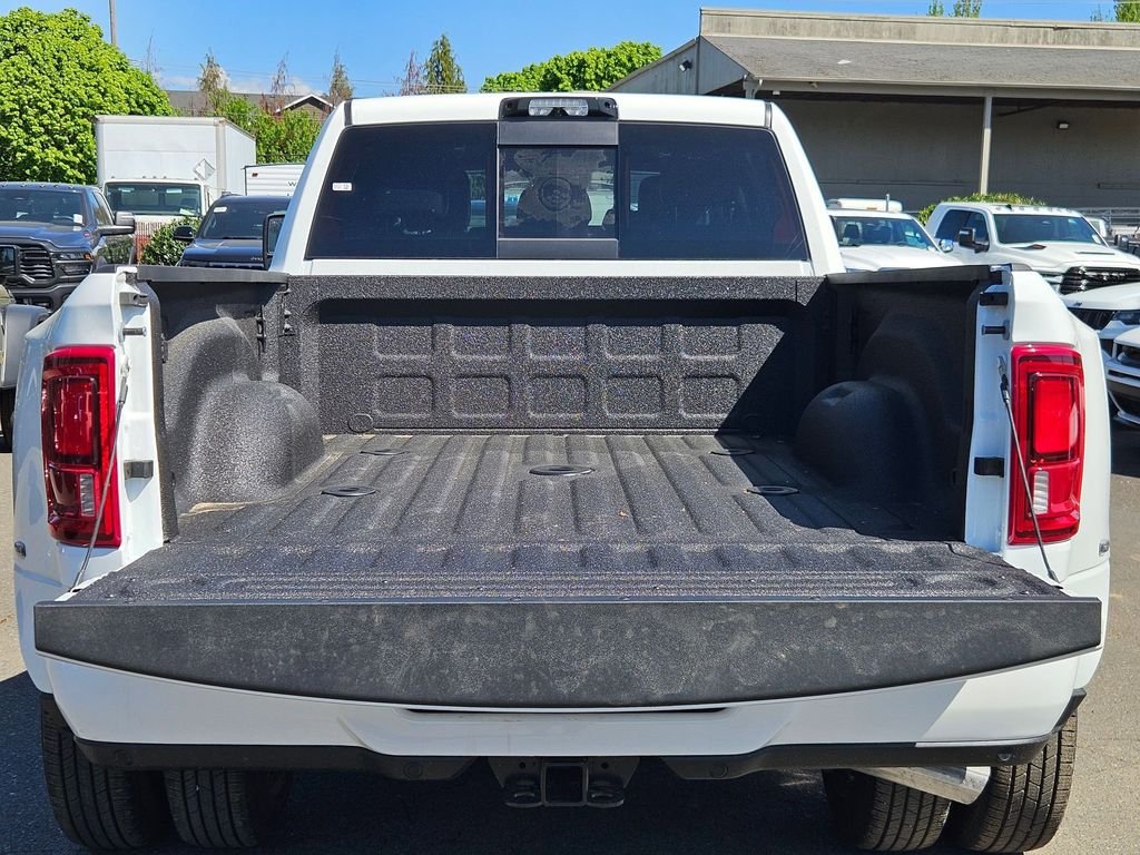 New 2026 Bright White Clear-Coat Exterior Paint RAM Laramie image 10