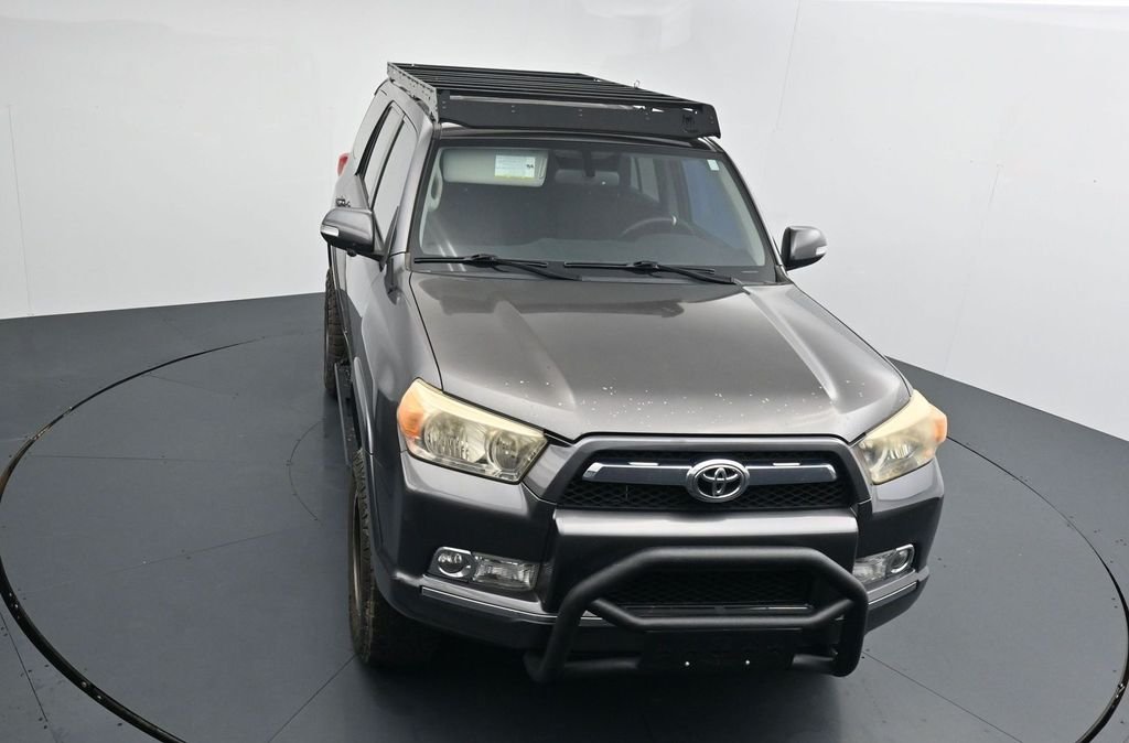 Used 2010 Gray Toyota SR5 image 10