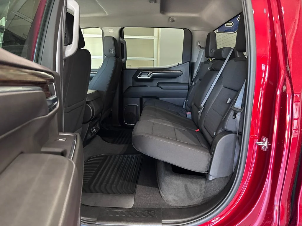 2024 GMC Sierra 1500 Elevation - Photo 13