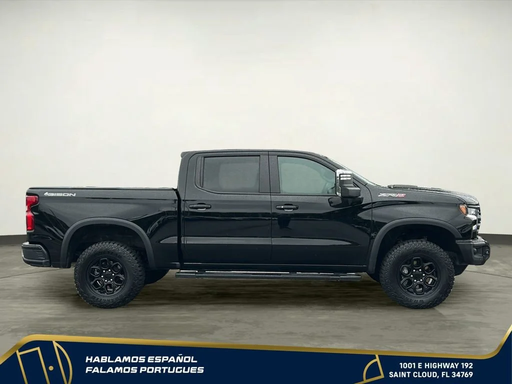 Used 2024 Black Chevrolet ZR2 image 7