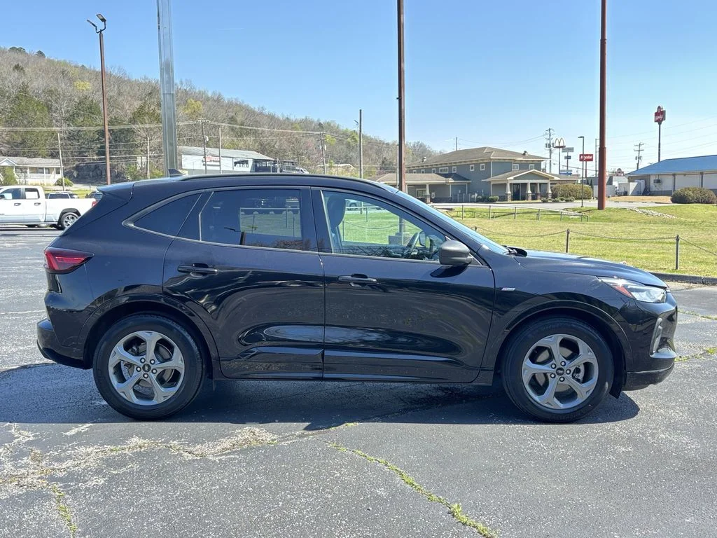 Used 2023 Black Ford ST-Line image 6
