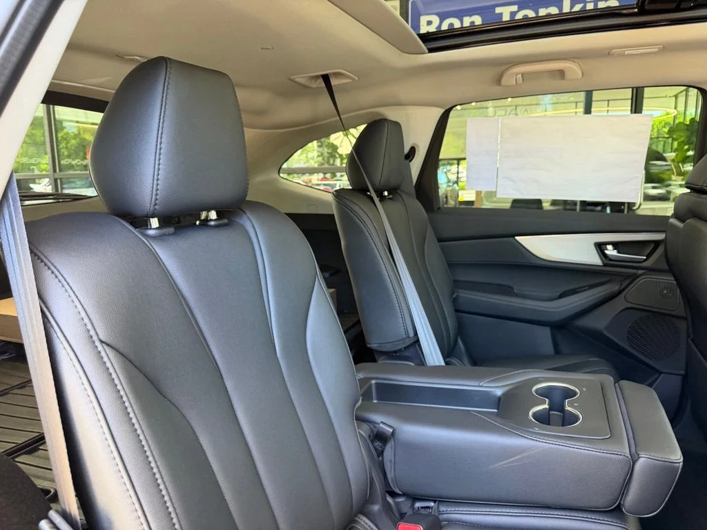 New 2026 Liquid Carbon Metallic Acura Base image 30