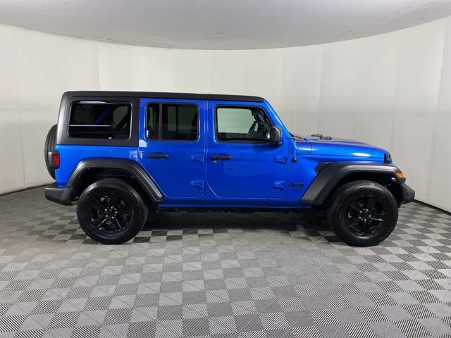Used 2022 Blue Jeep Unlimited Sport Altitude image 6