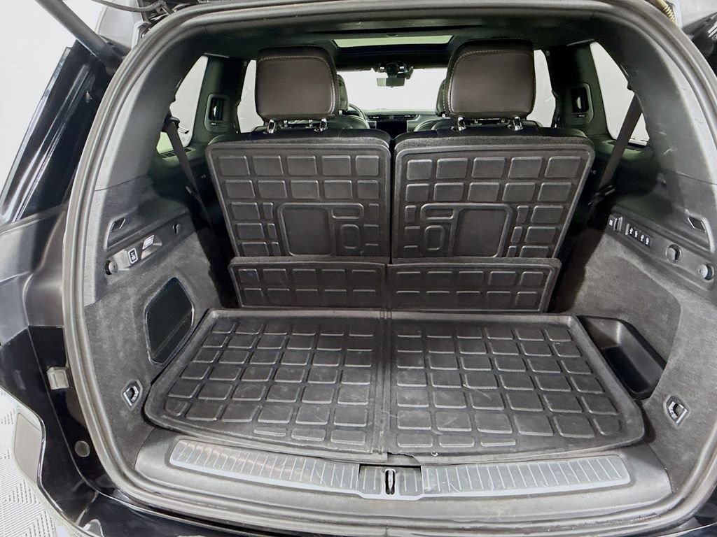 Used 2021 Black Jeep Overland image 28