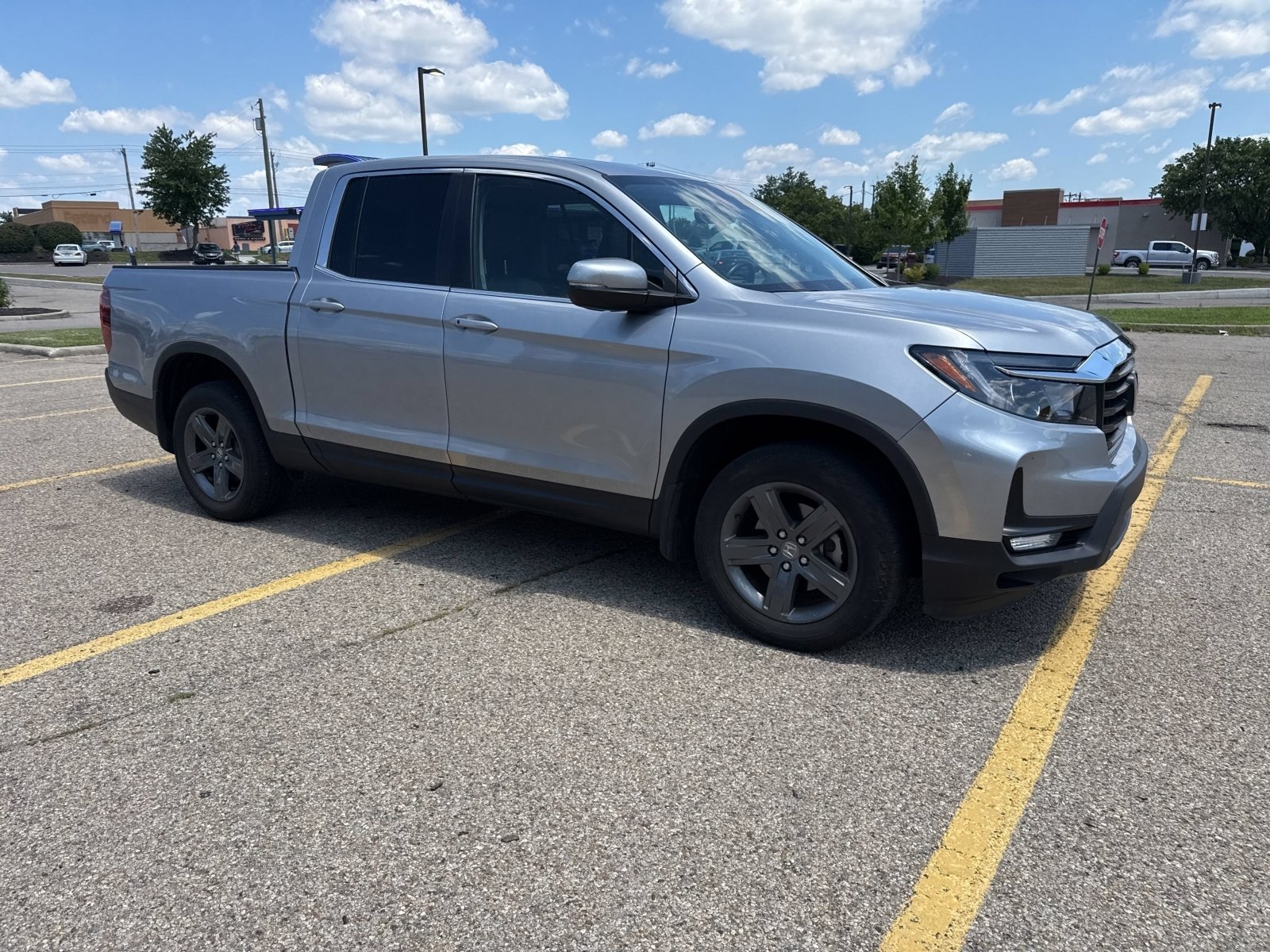 Certified Used 2023 Lunar Silver Metallic Honda RTL image 21