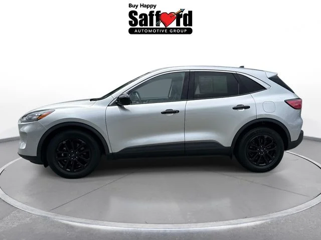 Used 2020 Silver Ford SE image 4