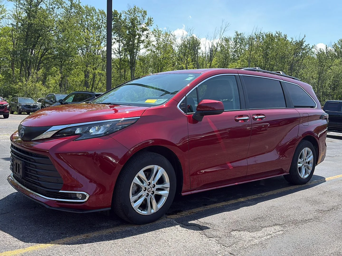 Used 2024 Ruby Flare Pearl Toyota XLE image 15