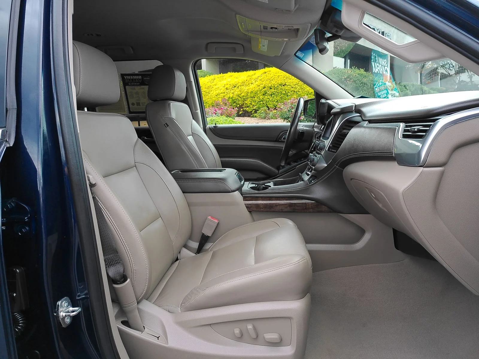 Used 2019 Blue Chevrolet LT image 30