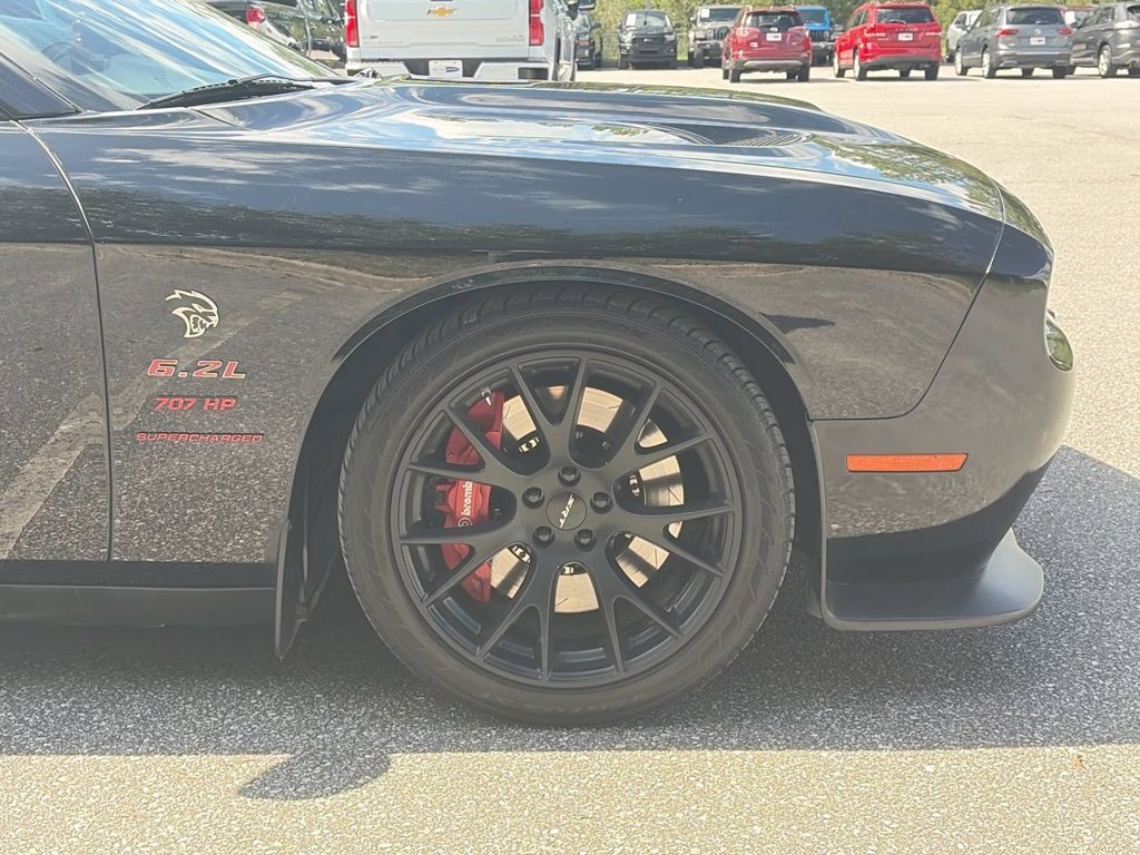 Used 2016 Black Dodge SRT Hellcat image 11
