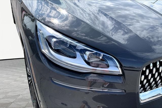 Used 2022 Gray Lincoln Black Label image 31