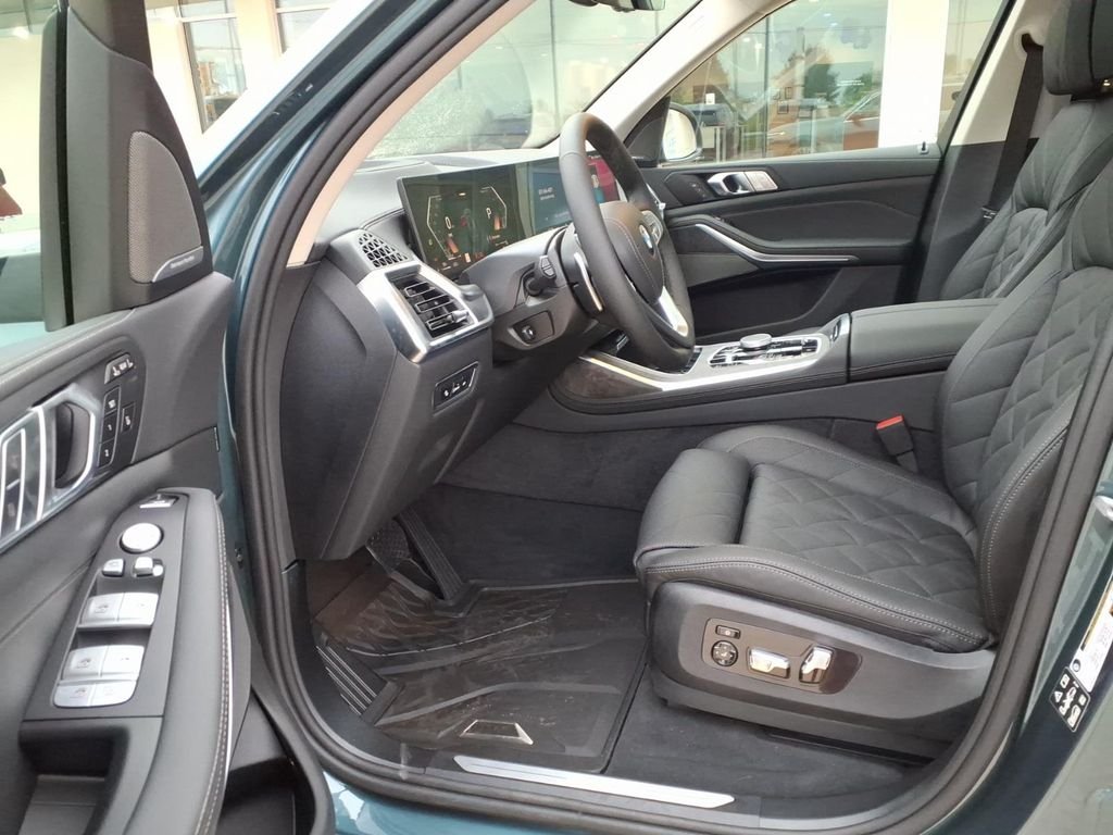 New 2027 Blue Ridge Mountain Metallic BMW xDrive40i image 19