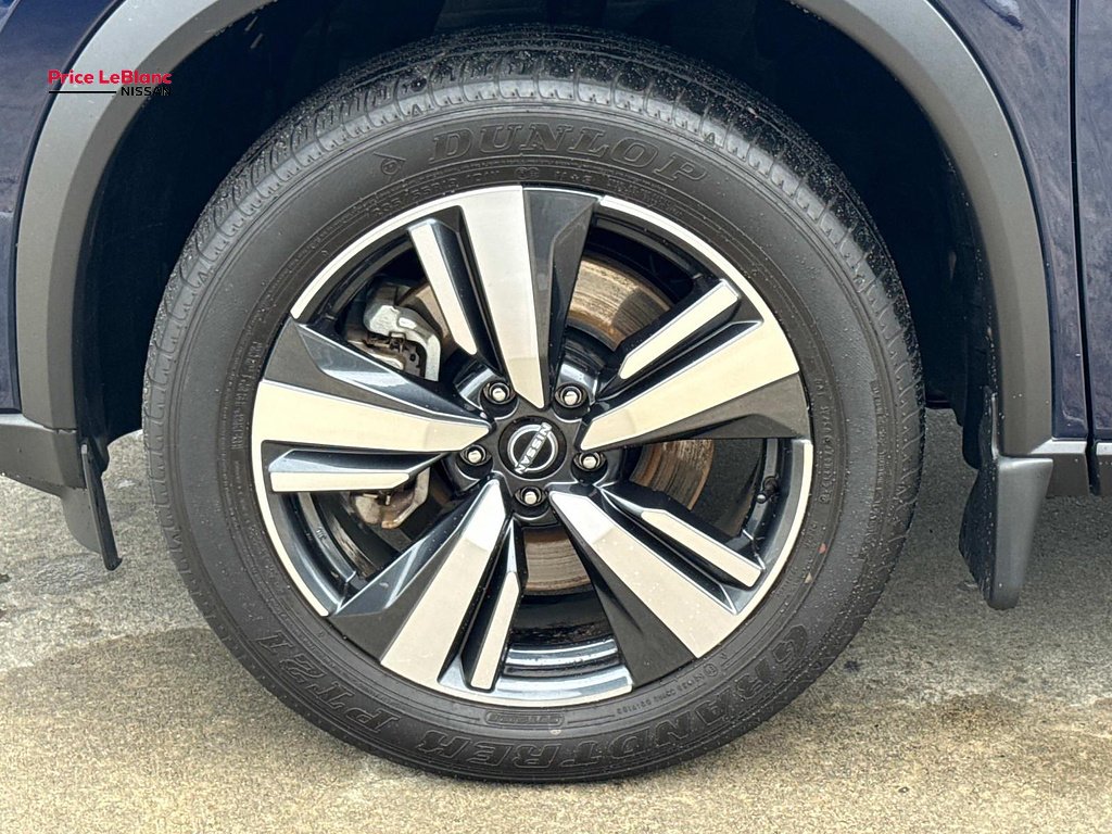 Certified Used 2025 BLUE Nissan SL image 4