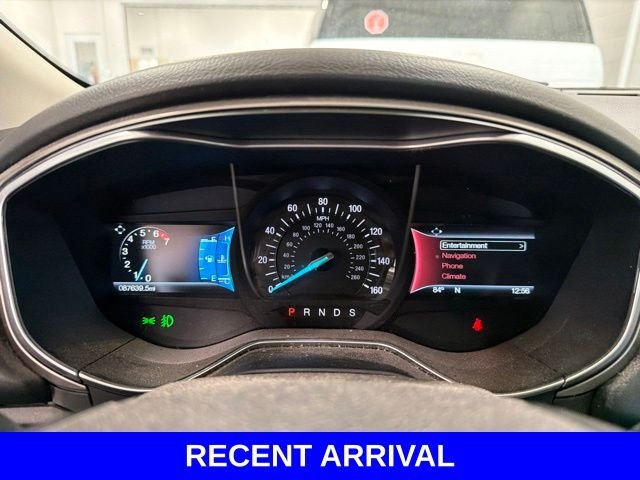 Used 2015 Red Ford SE image 37