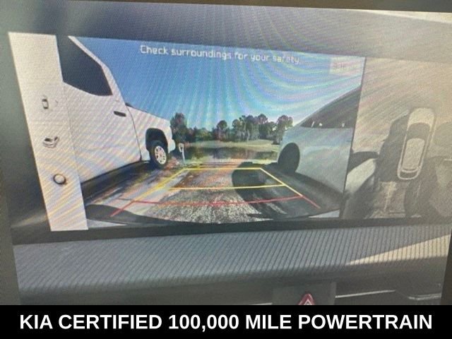 Used 2023 White Kia GT-Line image 8