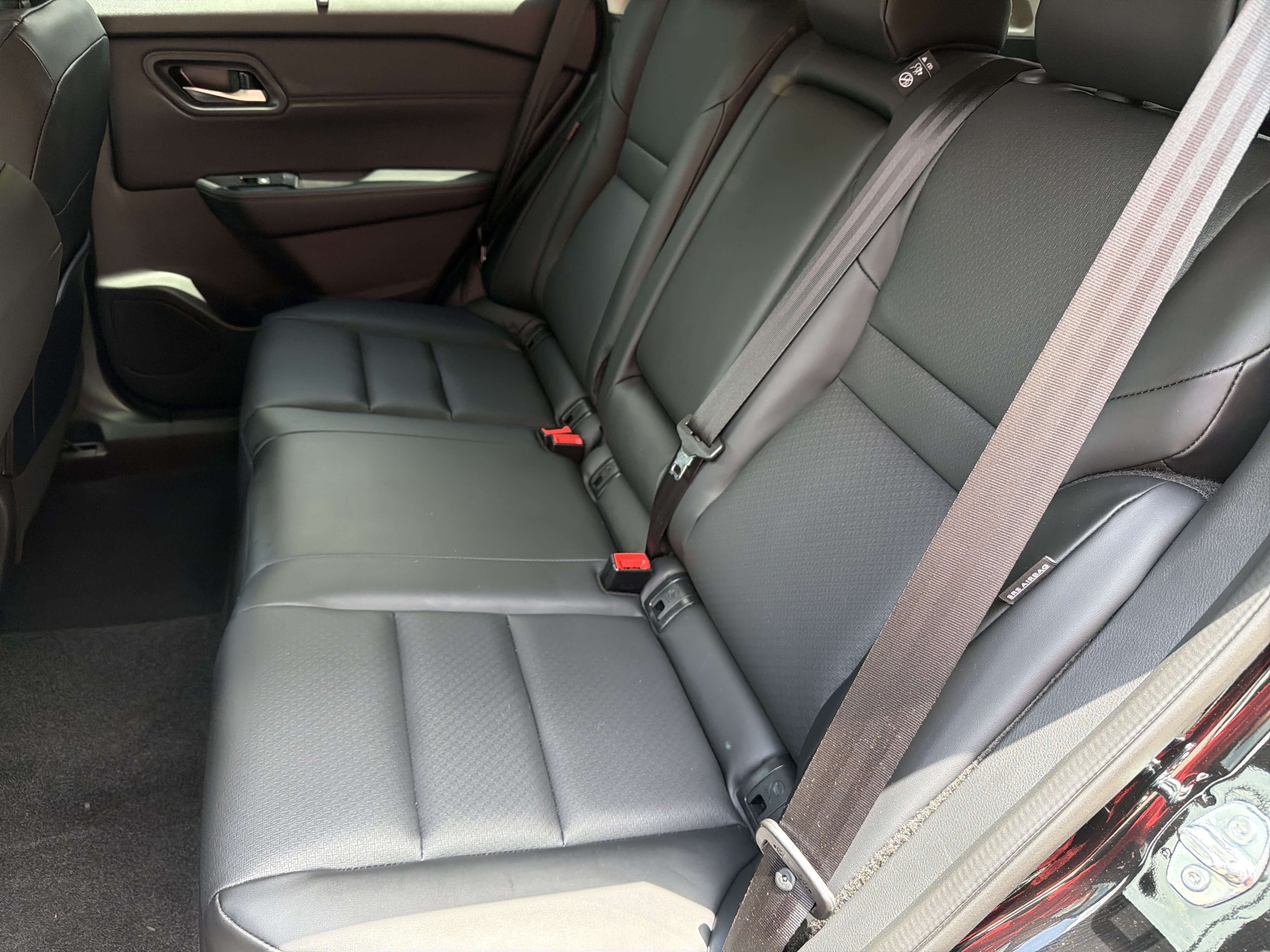 Used 2025 Super Black Nissan SV image 20