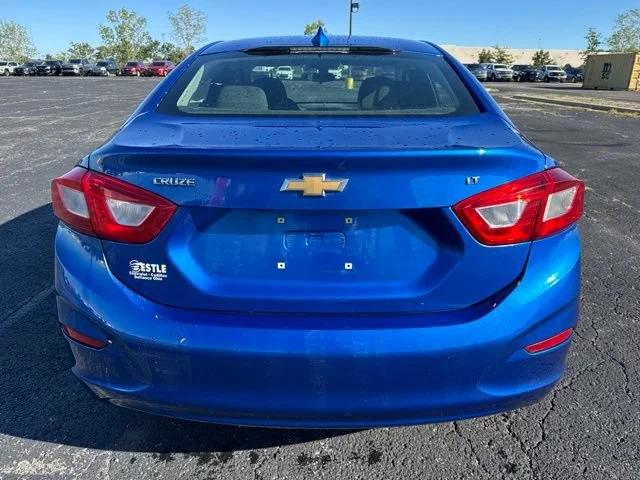 Used 2016 KINETIC BLUE METALLIC Chevrolet LT image 5