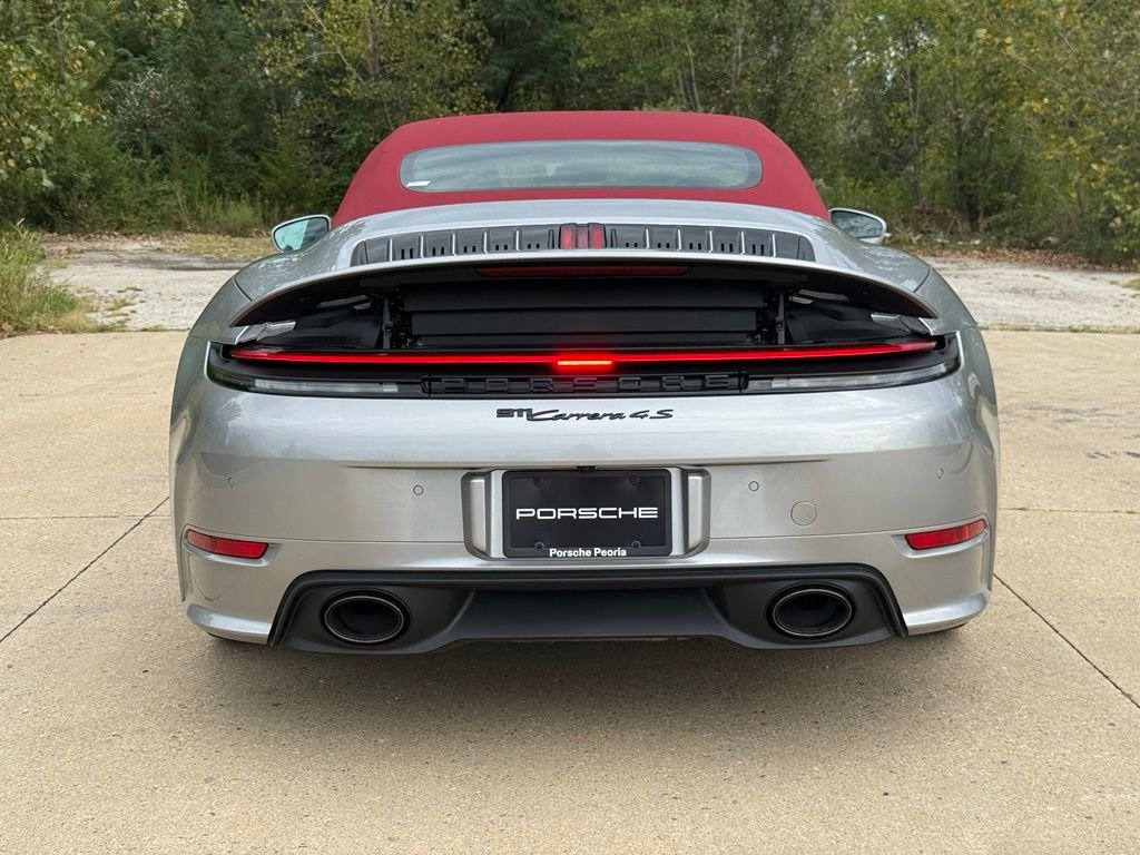 New 2026 GT Silver Metallic Porsche  image 41