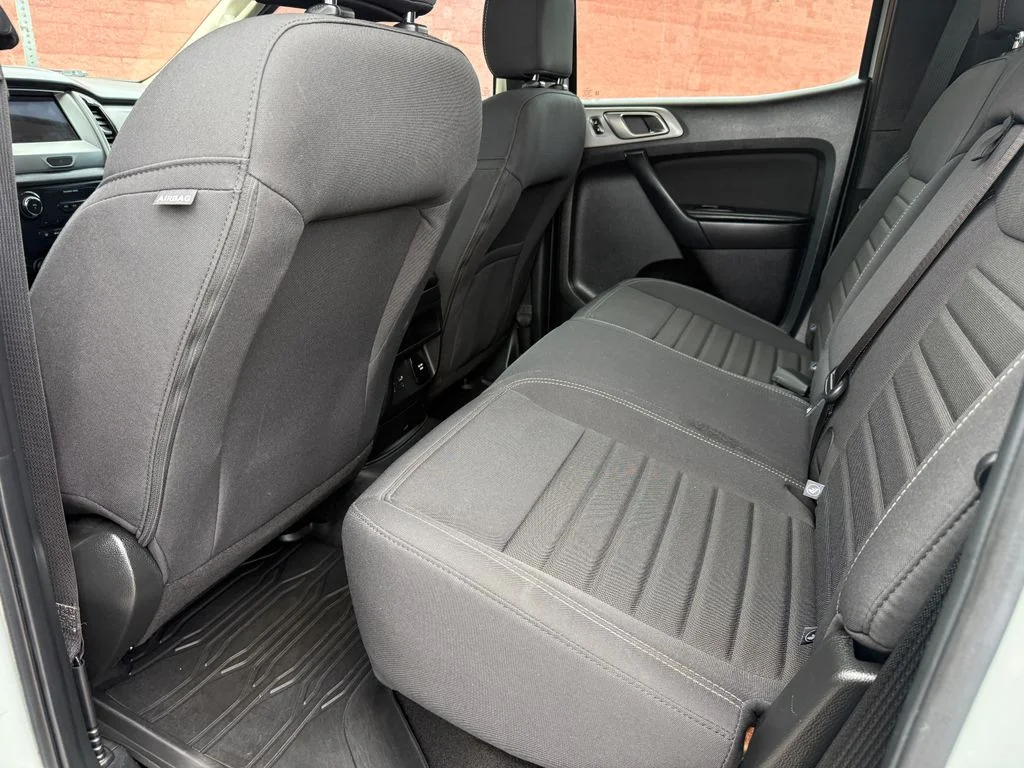 Used 2023 Green Ford XLT image 6