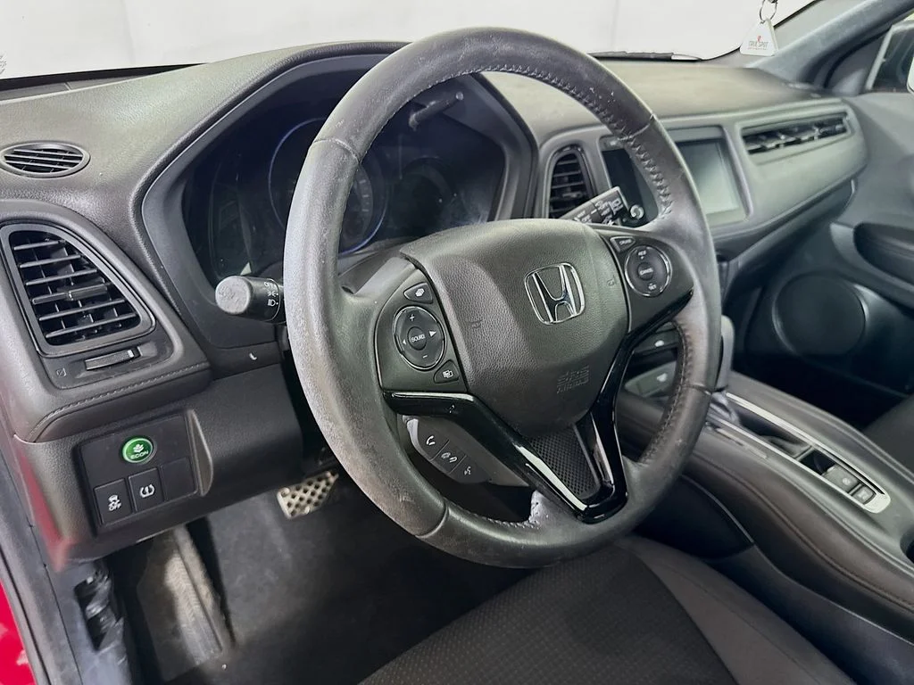 Used 2019 Red Honda Sport image 9