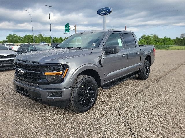 New 2026 Gray Metallic Ford XLT image 25