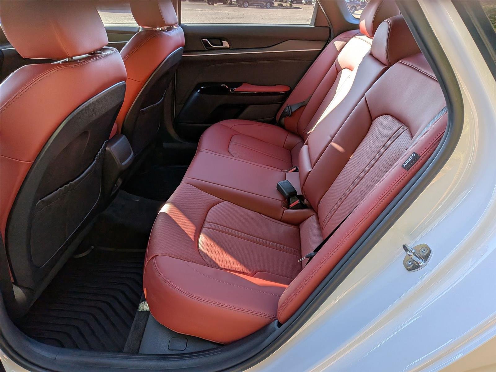 New 2026 Snow White Pearl Kia GT-Line image 29