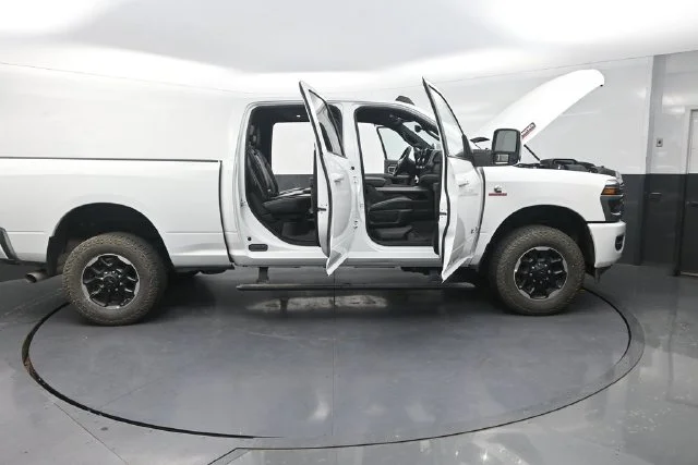 Used 2025 White Ram Laramie image 36