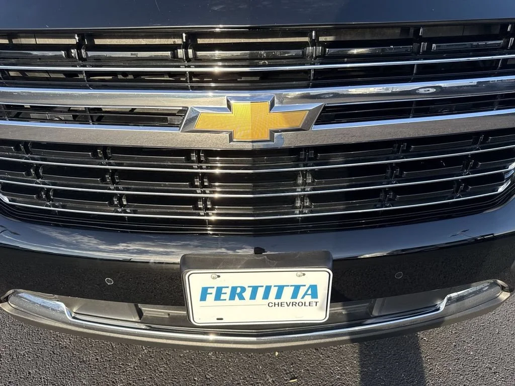 Used 2023 BLACK Chevrolet LT image 30