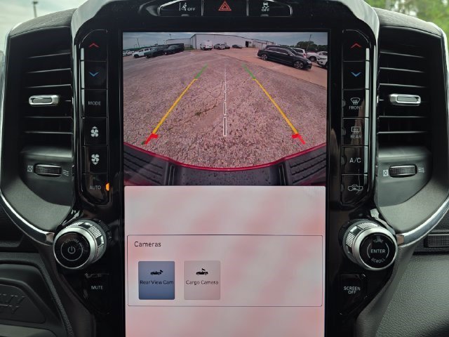 New 2026 Molten Red Pearl-Coat Exterior Paint RAM Laramie image 35