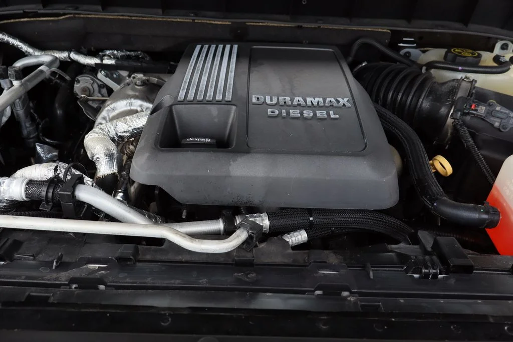 Used 2021 Black Chevrolet RST image 29